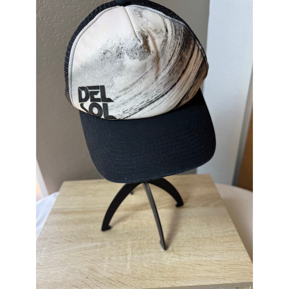 Del Sol Color-Changing Trucker Hat